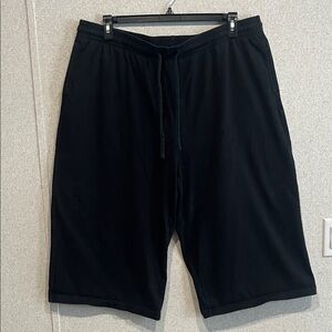 Terra & Sky Ladies Black Cropped Sweat Pants